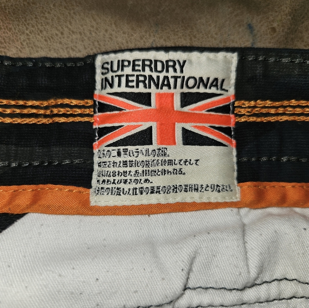 Superdry Camo Cargo Pants - Picture 3 of 11